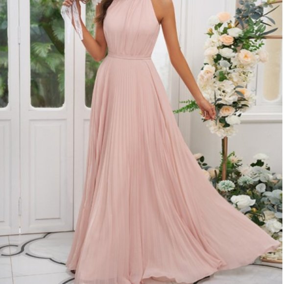Hebeos A-Line/Princess Chiffon Ruffles Halter Sleeveless Floor-Length Dress - Picture 4 of 4